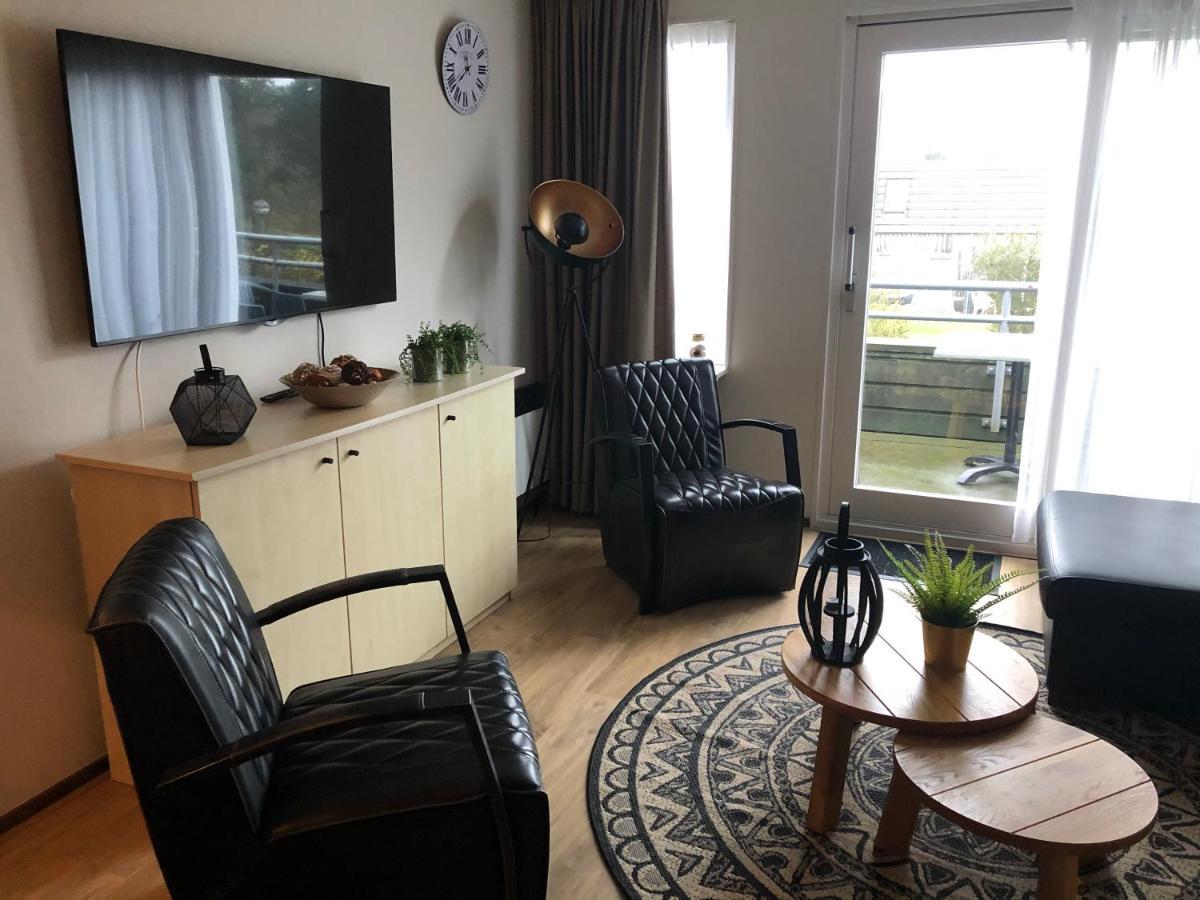 Appartement Ut & Thus, Resort Amelander Kaap Hollum  Eksteriør billede